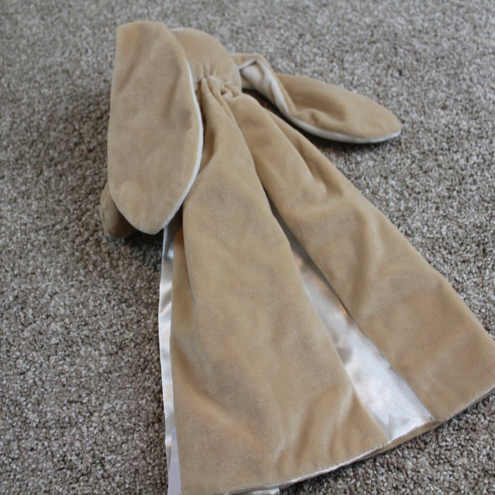 Bunnies by the Bay Nibble Buddy Blanket Security Lovey Tan Bunny Rabbit Baby NWT - Picture 5 of 5